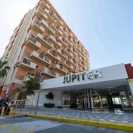 In Jupiter 5 Pools * Benalmadena